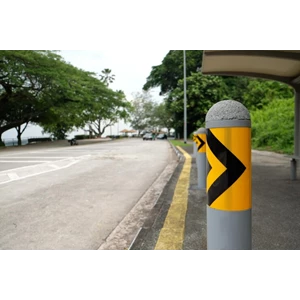 Bollard vs Bolder Mana Yang Sesuai untuk Proyek Infrastruktur Anda?